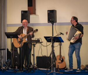 probono Musiker Günther und Marc Wagner am Benefizball 2023
