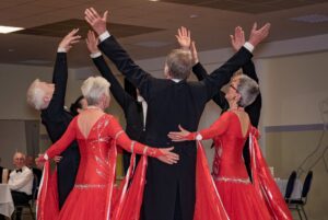 Tanzformation Wiener Walzer 1.FCF am Benefizball 2023